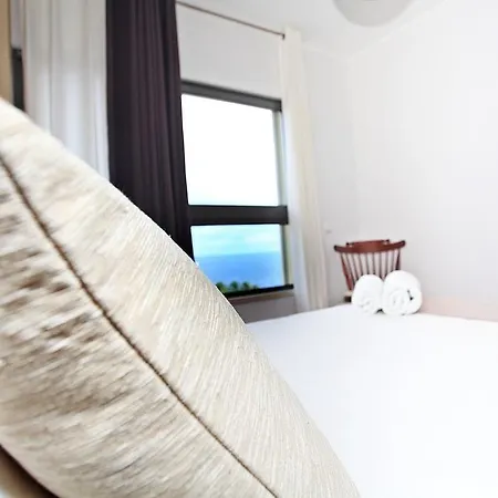 Cayres Suites Centromar * Funchal (Madeira)
